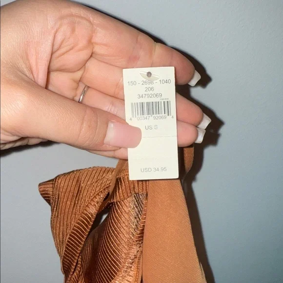 Aerie Offline Collection Rust Orange Two-Piece Workout Set - Picture 5 of 5